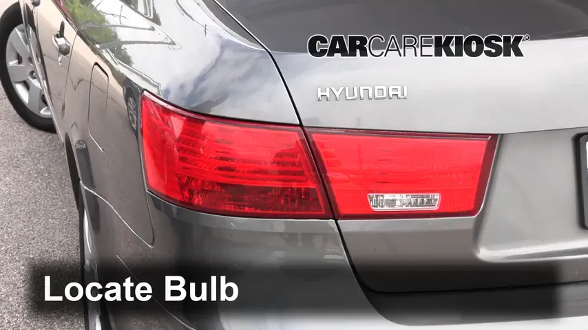 2010 Hyundai Sonata GLS 2.4L 4 Cyl. Lights